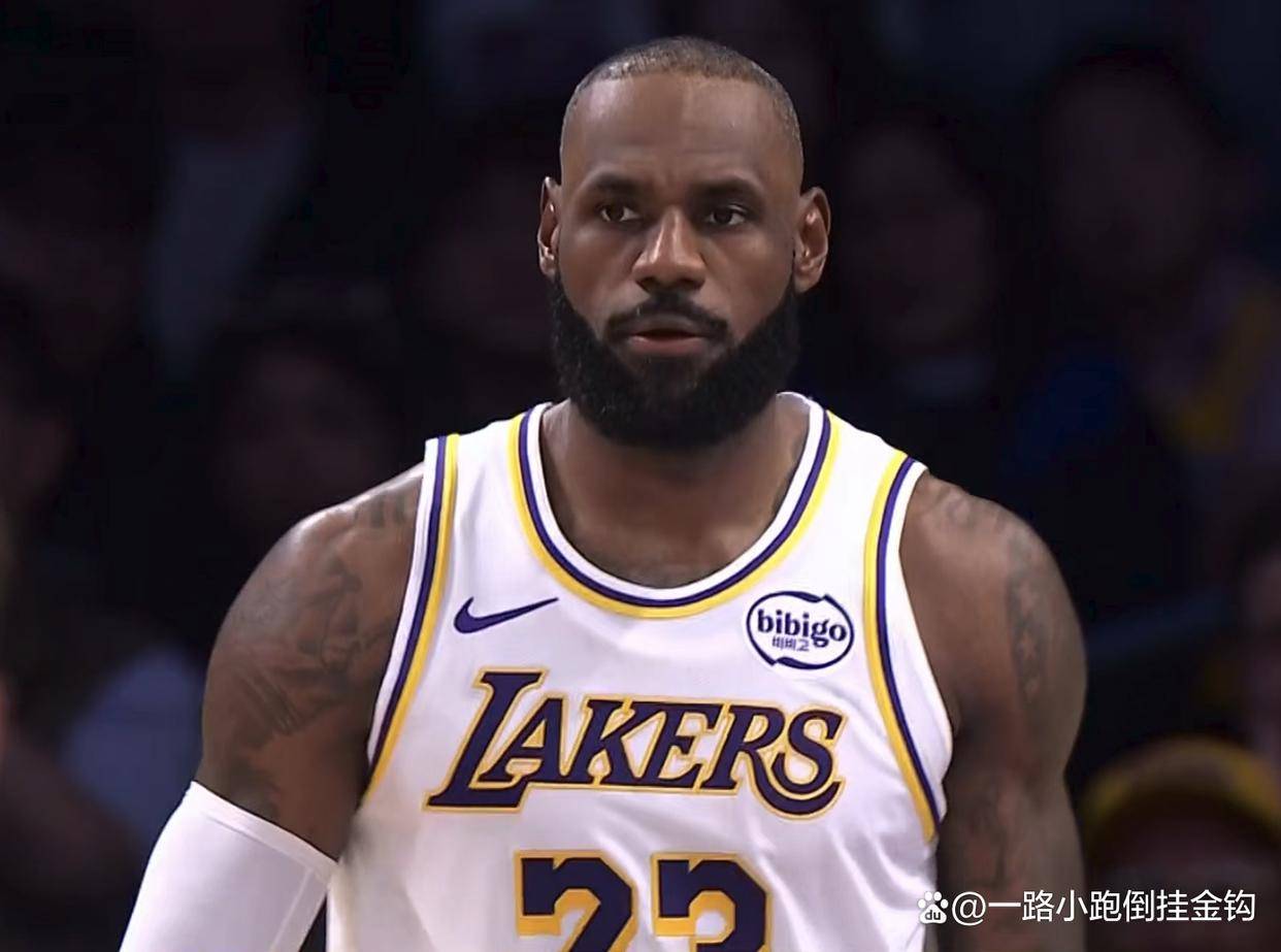 法网战况：俄克拉荷马城雷霆防线稳固，金州勇士进攻受阻，詹姆斯成最佳的简单介绍